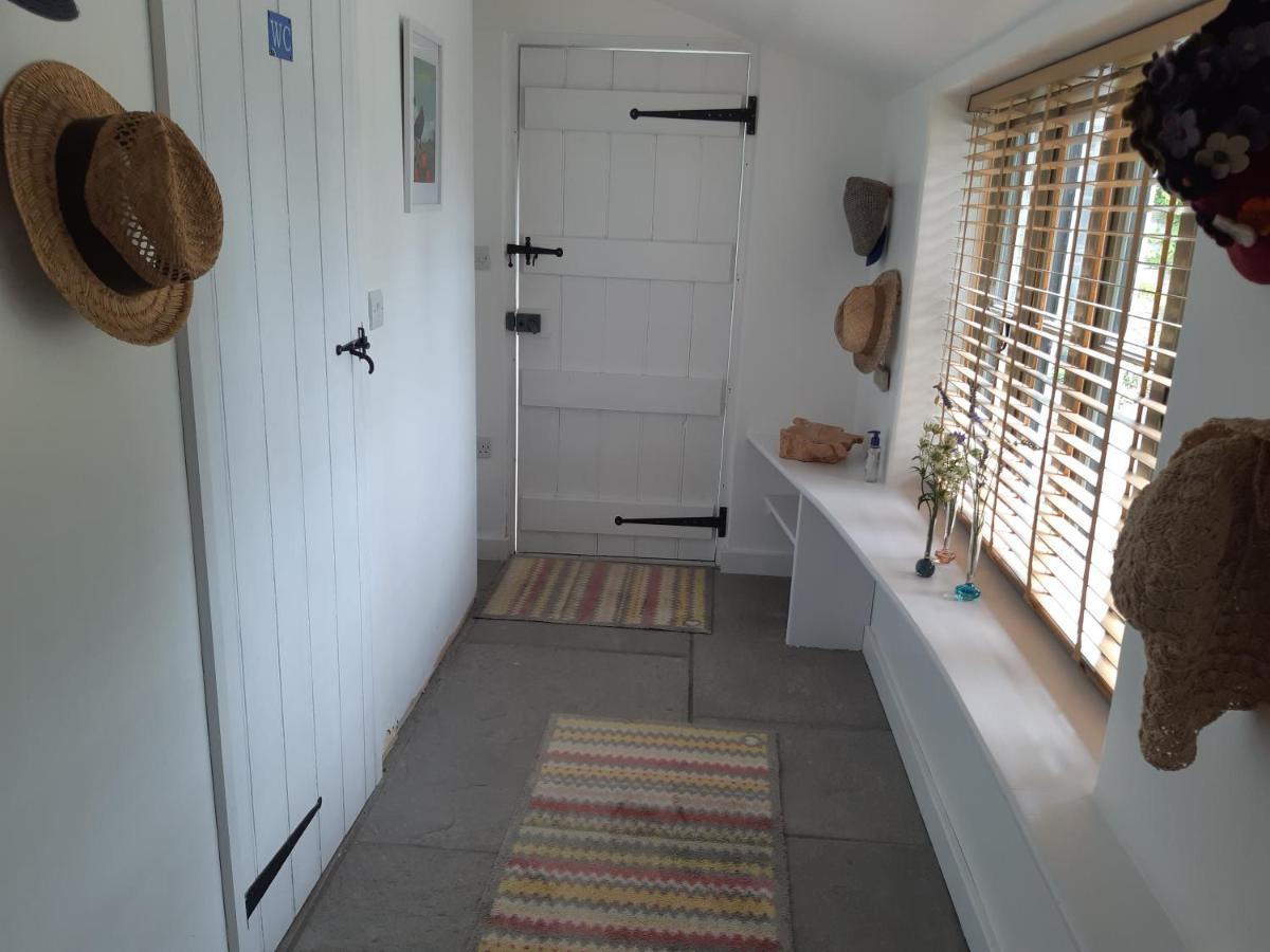 Huberts, Wedmore Exterior foto